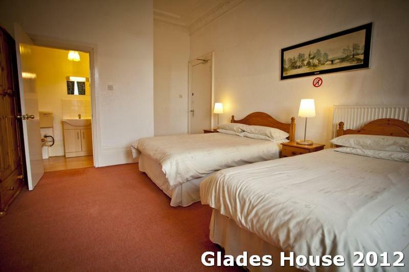 Отель Glades House Глазго Экстерьер фото